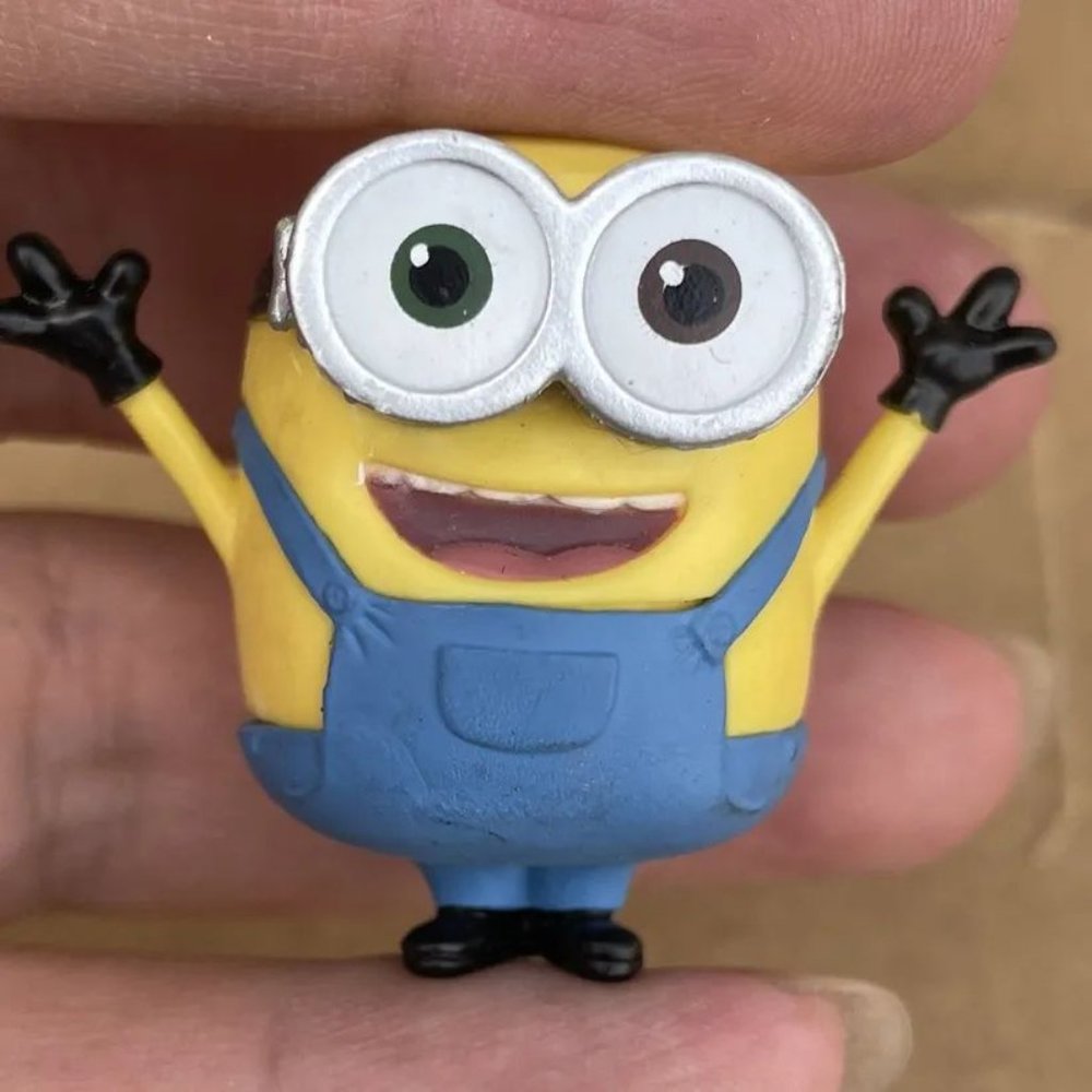 Little Yellow Man God Thief Papa Doll Model